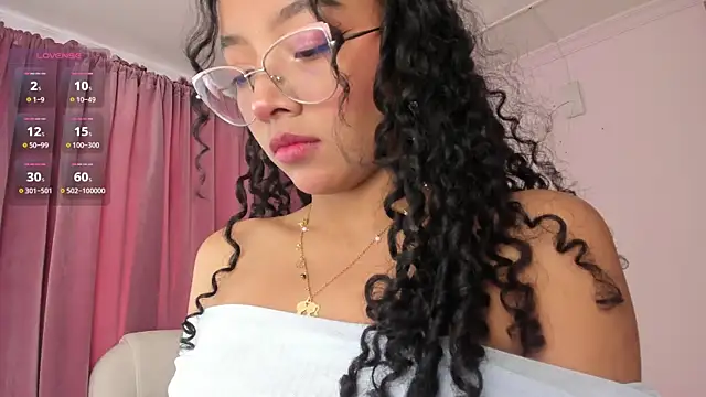 Snapshot of im_morgann chatting on 10-19-25, 01:14 im morgann online show from 10-19-25, 01:14