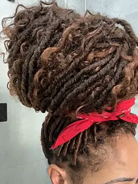 dianagolley420 online show from 02-17-25, 06:06