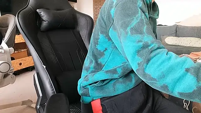 ademandjulia online show from 02-21-26, 09:33