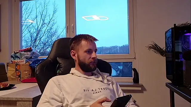 ademandjulia online show from 01-14-26, 03:26