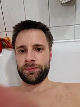 ademandjulia online show from 04-21-26, 08:15