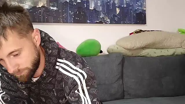 ademandjulia online show from 09-24-25, 08:26