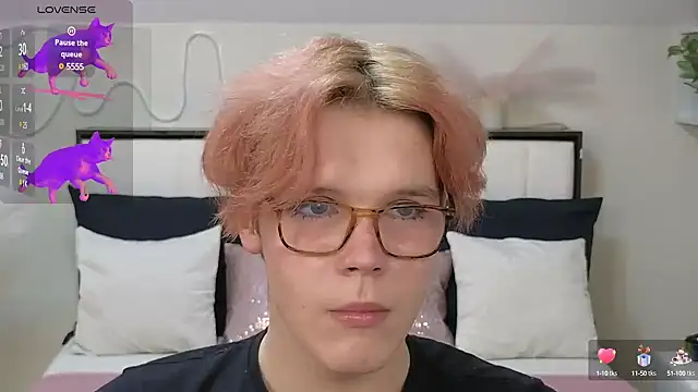 LouiseCoke online show from 02-13-25, 09:27