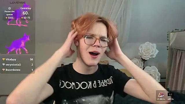 LouiseCoke online show from 02-11-25, 08:42