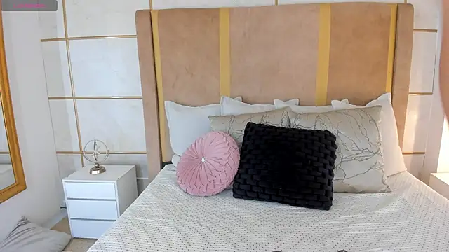 GraceDupont1 online show from 10-11-25, 11:06