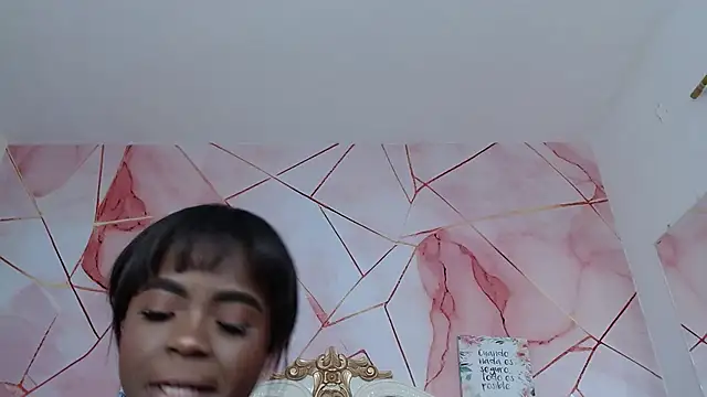 LindaBird online show from 12-16-25, 07:40