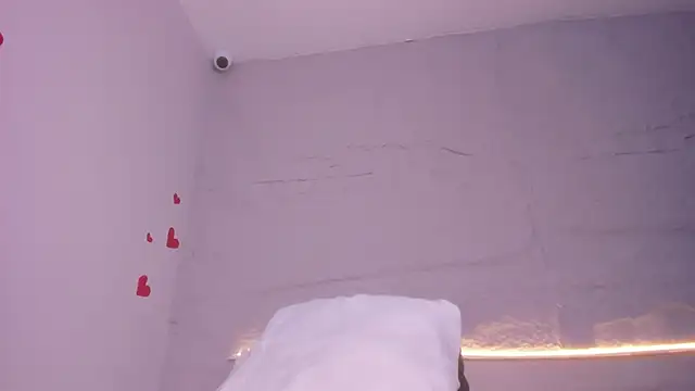 Snapshot of rouss_witt chatting on 02-22-25, 11:57 rouss witt online show from 02-22-25, 11:57