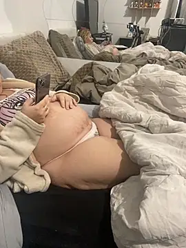 Princessemisse online show from 12-04-25, 06:07