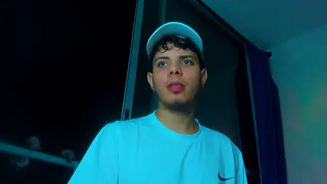 Alessandro 1610 online show from 10-20-25, 04:03