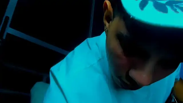 Alessandro 1610 online show from 11-07-25, 03:33