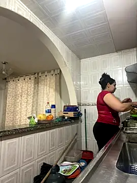 Carola-Ross online show from 10-20-25, 05:57