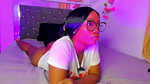 Snapshot of blackgril12 chatting on 05-15-26, 09:46 blackgril12 online show from 05-15-26, 09:46