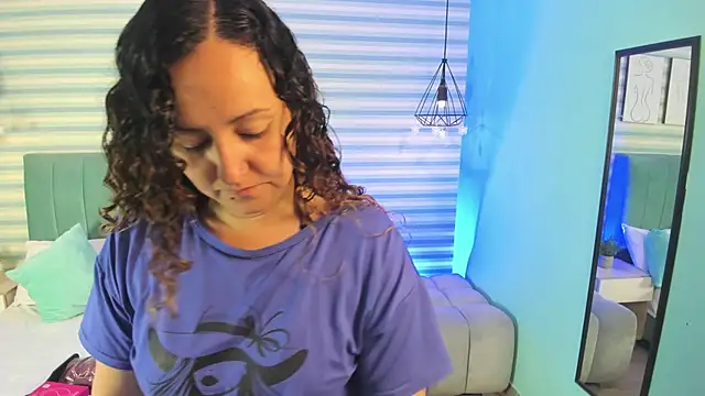 abby apple online show from 01-17-26, 12:42