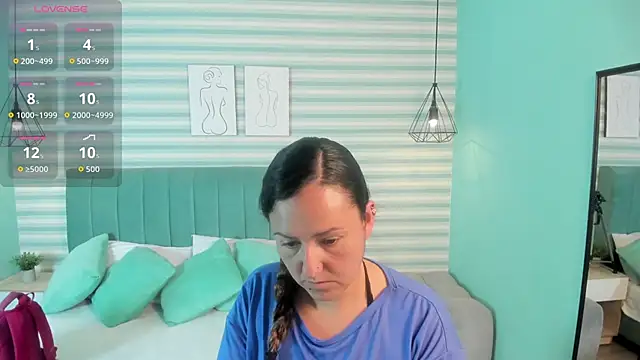 abby apple online show from 10-15-25, 01:52