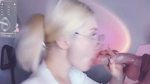 Snapshot of _chatur_babe chatting on 03-22-25, 01:41  chatur babe online show from 03-22-25, 01:41