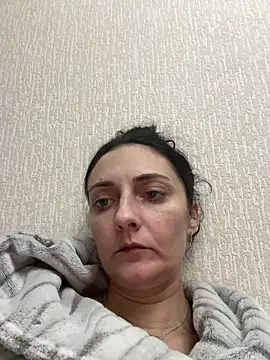 Snapshot of Miroslava1247 chatting on 02-27-25, 05:16 Miroslava1247 online show from 02-27-25, 05:16