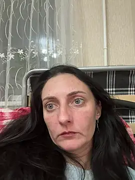 Snapshot of Miroslava1247 chatting on 03-09-25, 07:15 Miroslava1247 online show from 03-09-25, 07:15