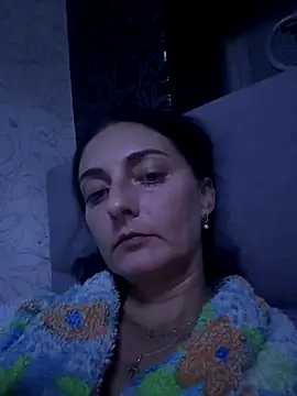 Snapshot of Miroslava1247 chatting on 10-27-25, 06:53 Miroslava1247 online show from 10-27-25, 06:53