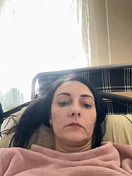 Snapshot of Miroslava1247 chatting on 02-12-25, 09:20 Miroslava1247 online show from 02-12-25, 09:20