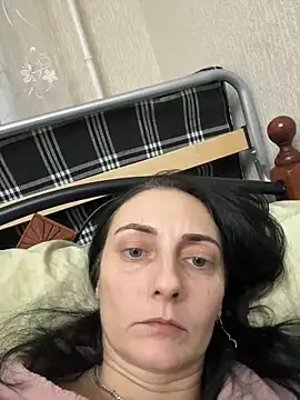 Snapshot of Miroslava1247 chatting on 02-10-25, 08:10 Miroslava1247 online show from 02-10-25, 08:10