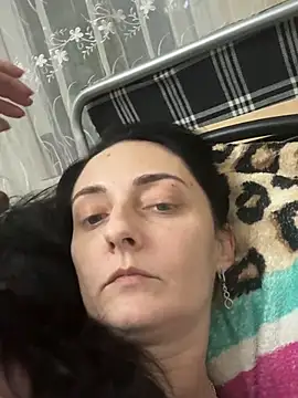 Snapshot of Miroslava1247 chatting on 02-20-25, 06:46 Miroslava1247 online show from 02-20-25, 06:46