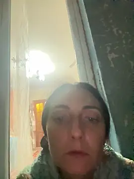 Snapshot of Miroslava1247 chatting on 10-21-25, 06:18 Miroslava1247 online show from 10-21-25, 06:18