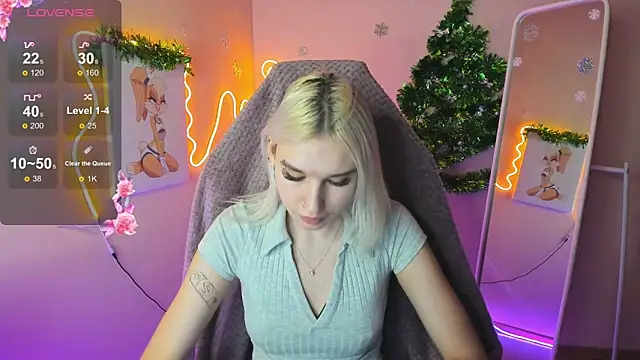 Snapshot of EvelinaLuu chatting on 01-15-26, 02:04 EvelinaLuu online show from 01-15-26, 02:04