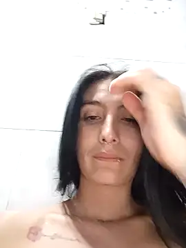 single mother indecent online show from 12-04-25, 10:20