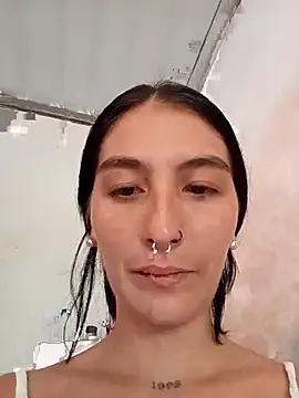 single mother indecent online show from 10-12-25, 01:12