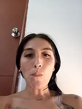 single mother indecent online show from 03-20-26, 11:39