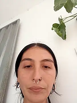 single mother indecent online show from 09-25-25, 08:37