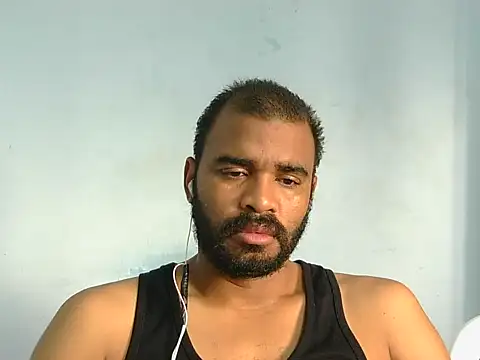 YOX22 online show from 02-05-26, 01:51