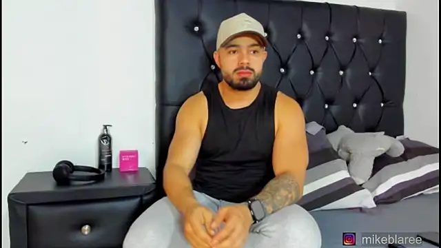 mikeblaree online show from 02-12-26, 07:02