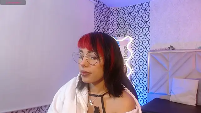 Snapshot of Issa_tay1 chatting on 05-29-26, 03:12 Issa tay1 online show from 05-29-26, 03:12