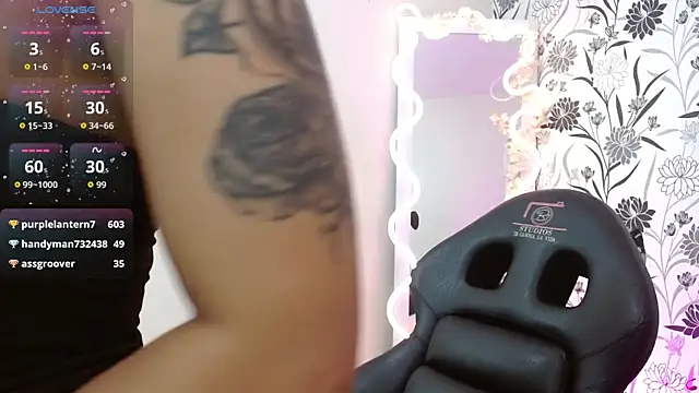 Snapshot of Gaby_tay1 chatting on 02-24-26, 09:54 Gaby tay1 online show from 02-24-26, 09:54