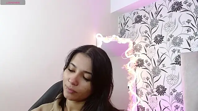 Snapshot of Gaby_tay1 chatting on 02-20-26, 03:14 Gaby tay1 online show from 02-20-26, 03:14