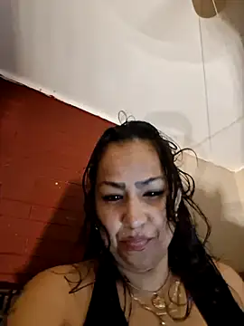 Snapshot of SweetSexyLatina chatting on 05-12-26, 12:44 SweetSexyLatina online show from 05-12-26, 12:44