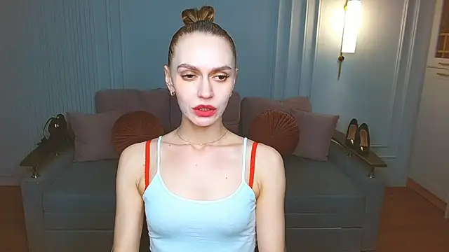 Snapshot of Lady_Sunshine_ chatting on 03-18-25, 03:01 Lady Sunshine online show from 03-18-25, 03:01