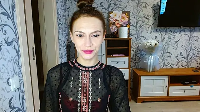 Snapshot of Lady_Sunshine_ chatting on 10-15-25, 06:33 Lady Sunshine online show from 10-15-25, 06:33