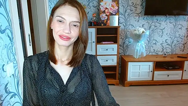 Snapshot of Lady_Sunshine_ chatting on 10-13-25, 08:05 Lady Sunshine online show from 10-13-25, 08:05