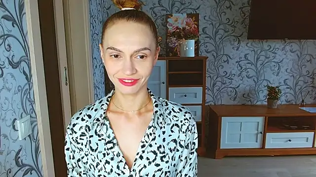 Snapshot of Lady_Sunshine_ chatting on 09-13-25, 08:14 Lady Sunshine online show from 09-13-25, 08:14