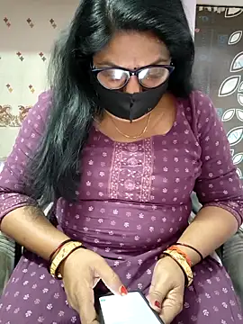 Snapshot of fuunalka chatting on 04-18-26, 09:11 fuunalka online show from 04-18-26, 09:11
