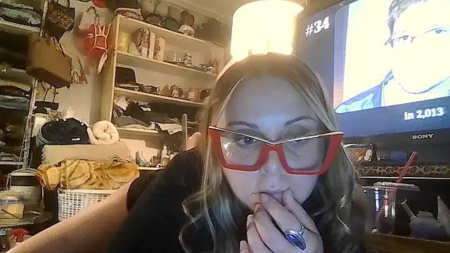 ShysluutGia online show from 01-17-26, 07:34