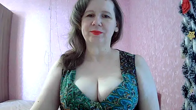 Snapshot of Starsan chatting on 07-31-26, 02:15 Starsan online show from 07-31-26, 02:15