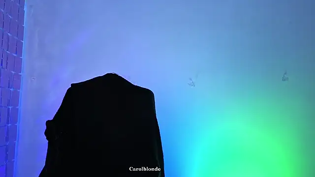 Carolblonde online show from 11-23-25, 02:54