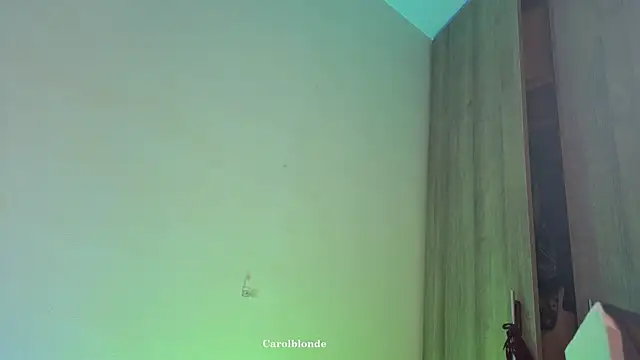 Snapshot of Carolblonde chatting on 04-26-26, 11:35 Carolblonde online show from 04-26-26, 11:35
