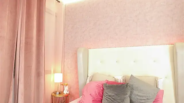 ThianaLopez online show from 02-05-26, 09:54