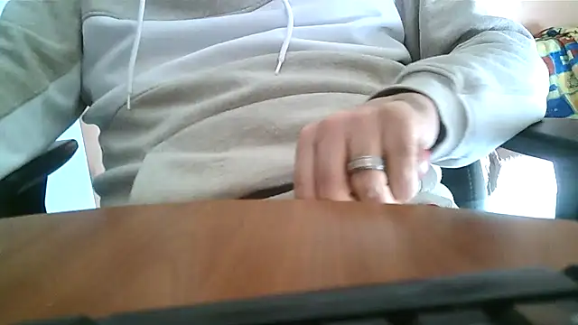 Snapshot of lanata chatting on 03-04-25, 03:15 lanata online show from 03-04-25, 03:15