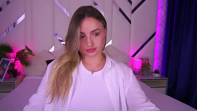 LindsieGreyy online show from 09-24-25, 06:20
