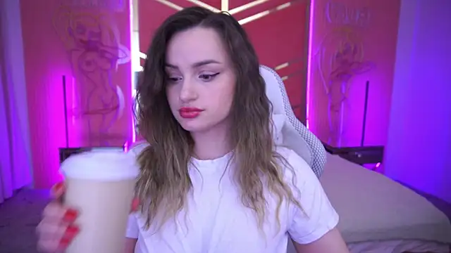 LindsieGreyy online show from 03-22-25, 07:36